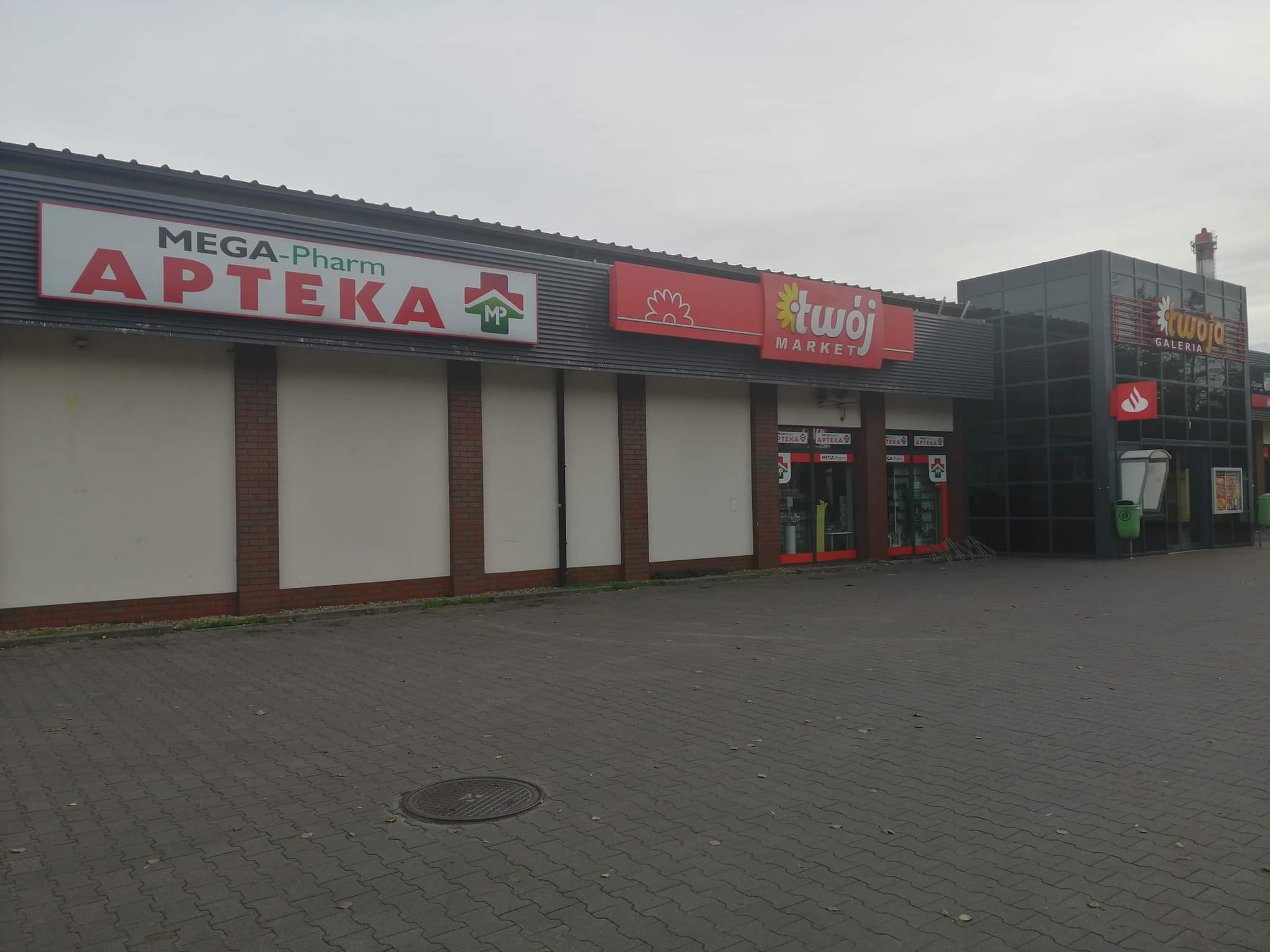 Zdjęcie apteki – ul. Piastów 16 F